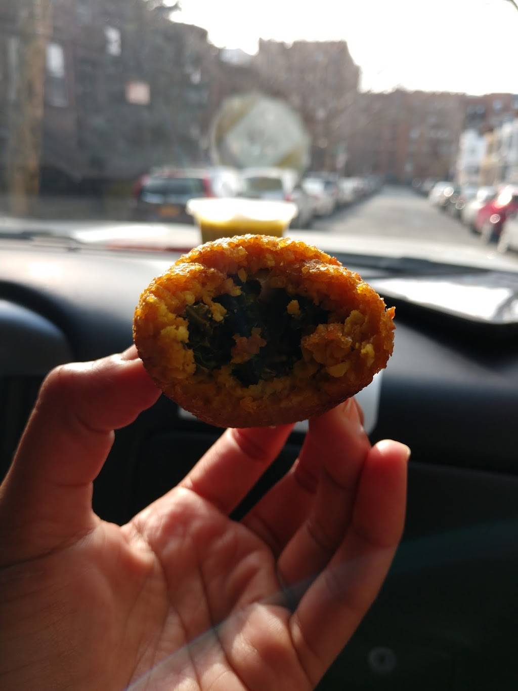 The Family Store | restaurant | 6905 3rd Ave, Brooklyn, NY 11209, USA | 7187480207 OR +1 718-748-0207