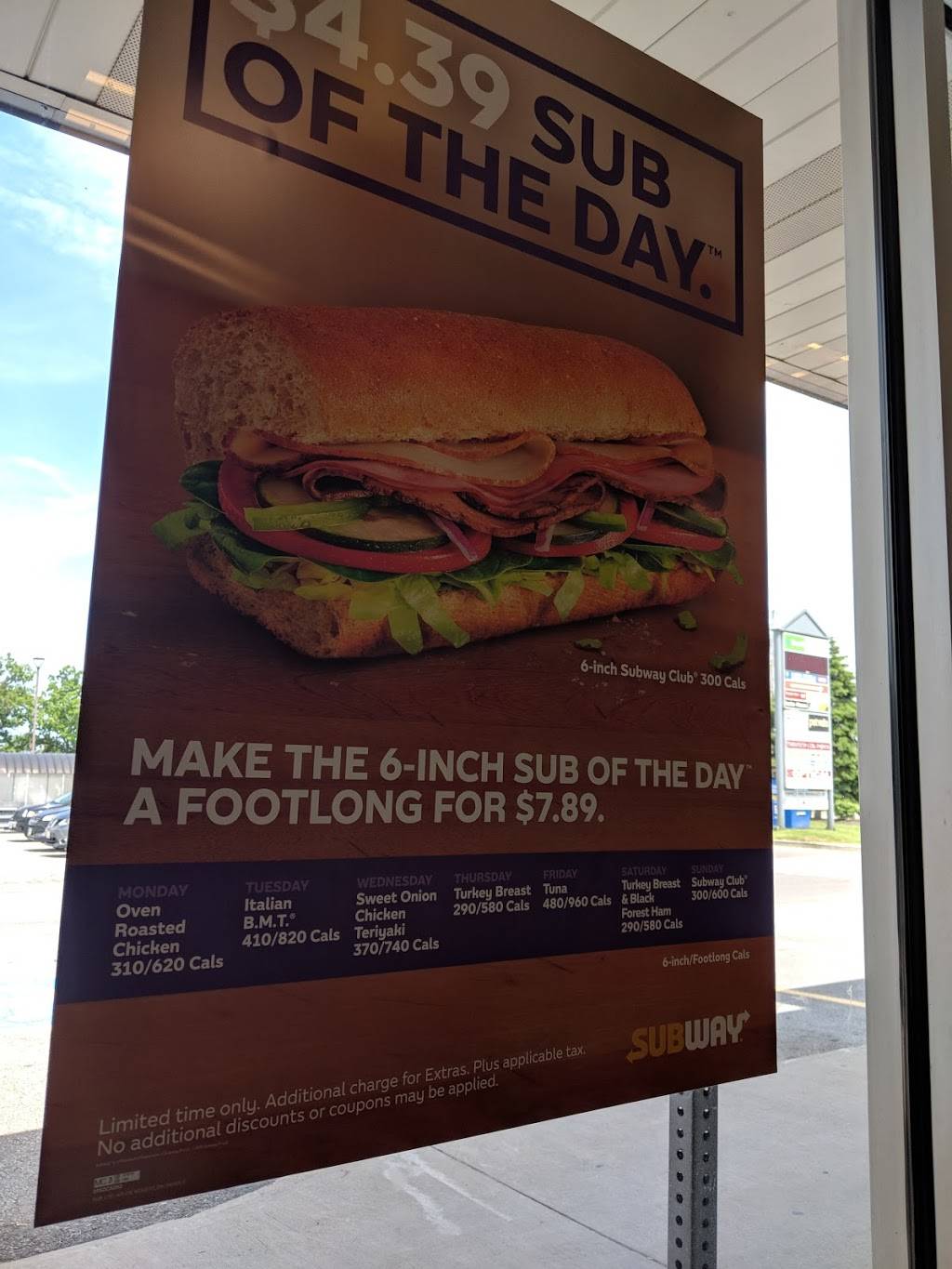 Subway | restaurant | Walkers Place, 3505 Upper Middle Rd Unit A2, Burlington, ON L7M 4C6, Canada | 9053324355 OR +1 905-332-4355