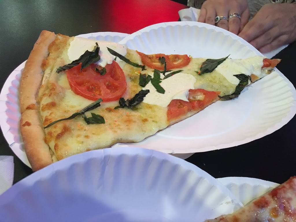 Primo Pizza | meal delivery | 100 Collins Ave, Miami Beach, FL 33139, USA | 3055352555 OR +1 305-535-2555