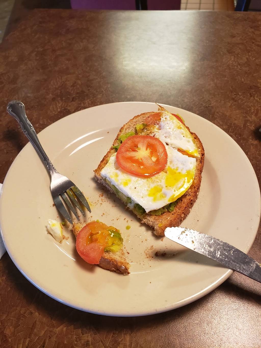 Dunn Brothers Coffee | bakery | 4 Shady Oak Rd, Hopkins, MN 55343, USA | 9524056789 OR +1 952-405-6789