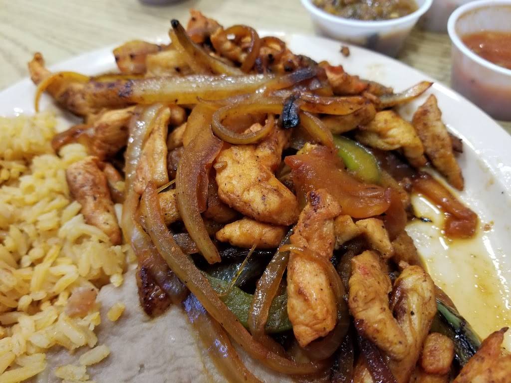 Marias Mexican food | restaurant | 15950 Hickman Rd suite #100, Clive, IA 50325, USA | 5153002670 OR +1 515-300-2670