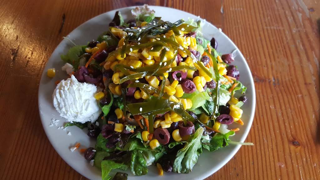 Flatbread Company | restaurant | 213 Burlington Rd, Bedford, MA 01730, USA | 7812758200 OR +1 781-275-8200