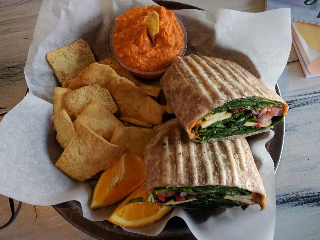 THE CORNER STORE | restaurant | 121 W Reynolds St, Plant City, FL 33563, USA | 8137540900 OR +1 813-754-0900