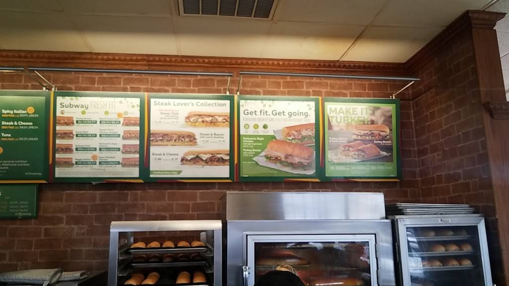 Subway Restaurants | restaurant | 1526 S Commercial St Unit A, Neenah, WI 54956, USA | 9207279266 OR +1 920-727-9266