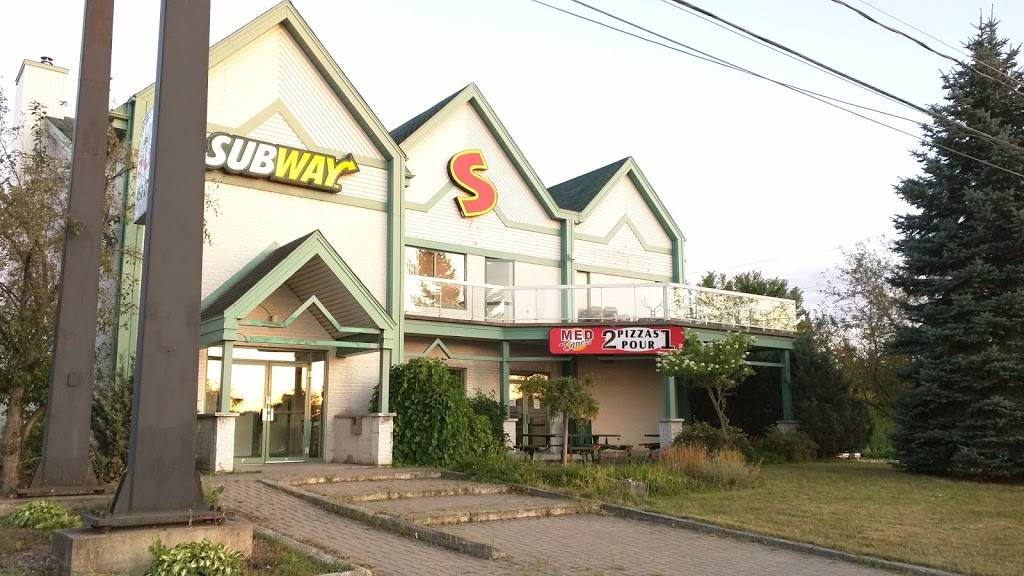 Restaurant SUBWAY | restaurant | 407 Rue Couture, Sainte-Hélène-de-Bagot, QC J0H 1M0, Canada | 4507914011 OR +1 450-791-4011