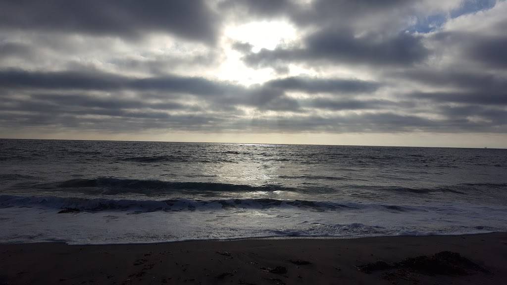 Perrys Café and Beach Rentals - Torrance Beach | cafe | 387 Paseo De La Playa, Redondo Beach, CA 90277, USA | 3103141841 OR +1 310-314-1841