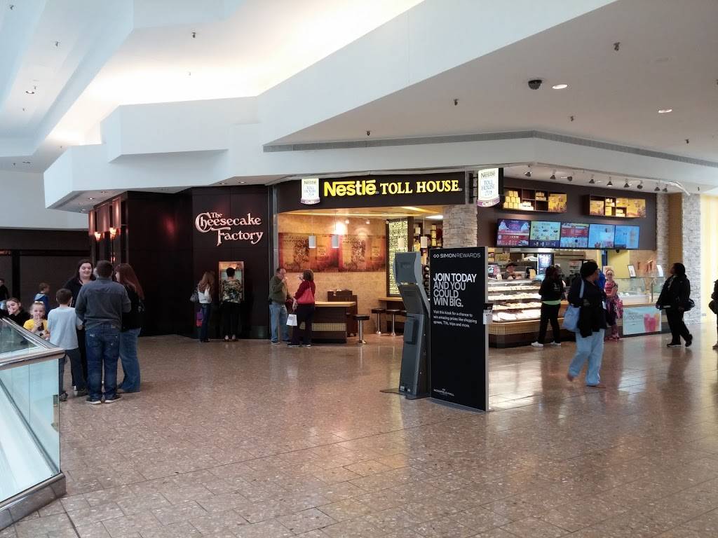 The Cheesecake Factory | restaurant | 53 Woodfield Mall, Schaumburg, IL 60173, USA | 8476191090 OR +1 847-619-1090