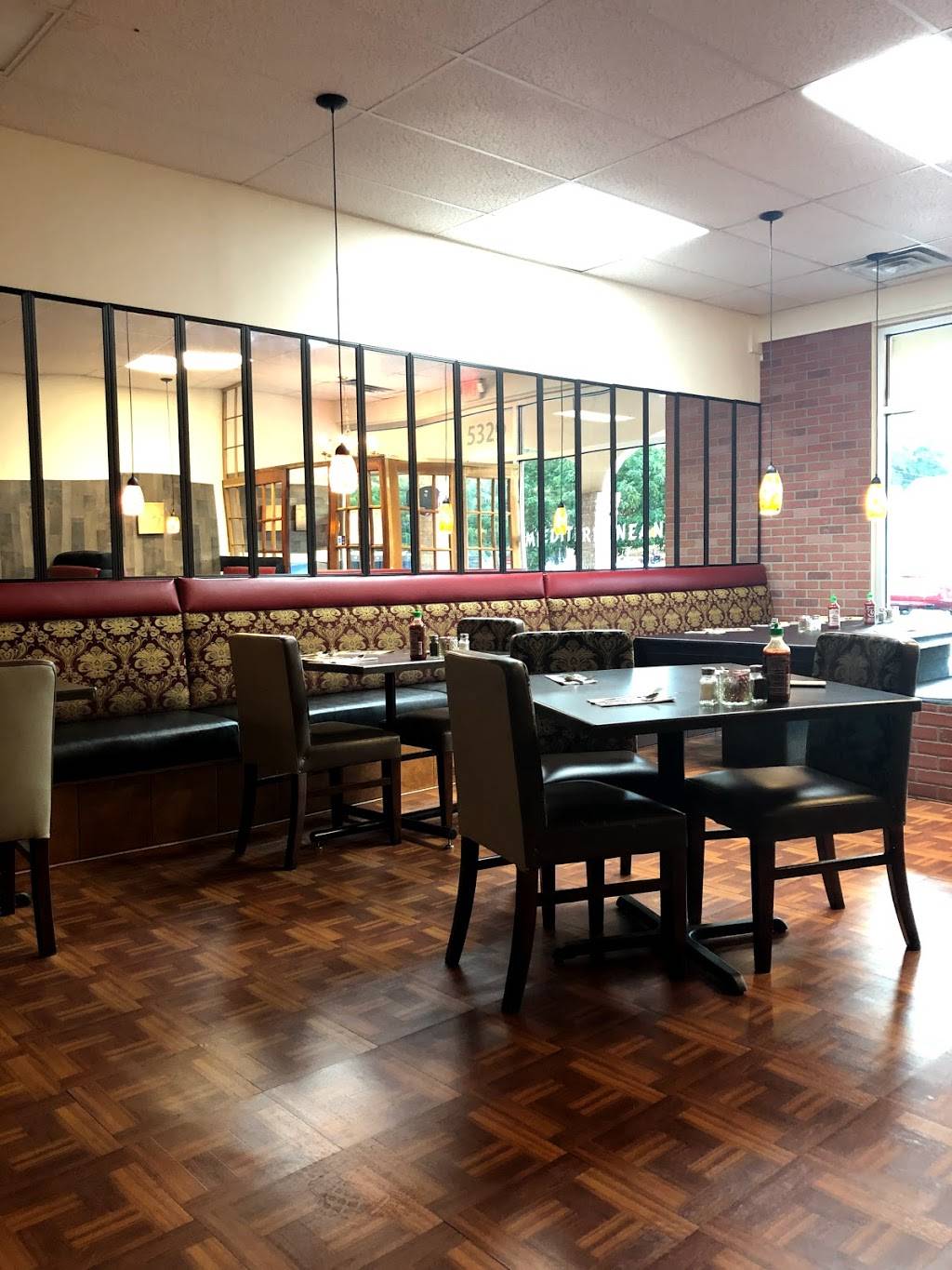 KINZI | restaurant | 5329 Johnson Dr, Mission, KS 66205, USA | 9132177019 OR +1 913-217-7019