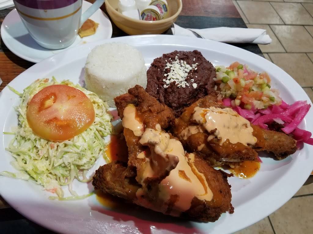 Mi Pueblo Catracho | restaurant | 2049 Wirt Rd, Houston, TX 77055, USA | 8325169998 OR +1 832-516-9998