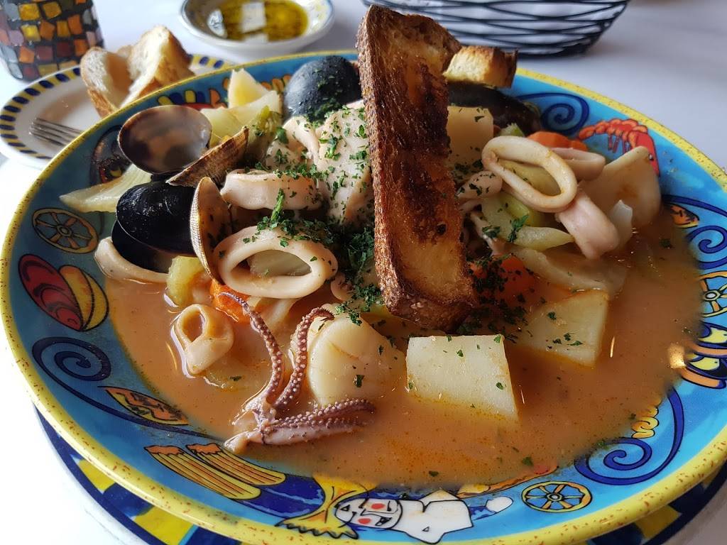 Aliotos | restaurant | 8 Fishermans Wharf, San Francisco, CA 94133, USA | 4156730183 OR +1 415-673-0183