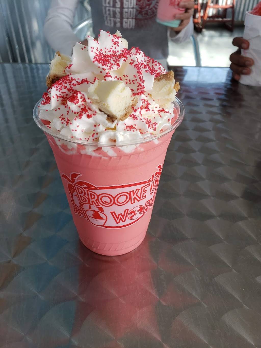 Brookes Sno-World of Thibodaux | restaurant | 424 St Mary St, Thibodaux, LA 70301, USA | 9853163111 OR +1 985-316-3111