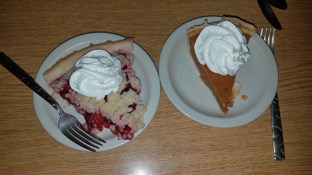 Peggys Place | restaurant | 36 W 5th Ave, Shell Lake, WI 54871, USA | 7154687427 OR +1 715-468-7427