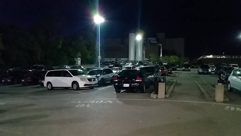 Delta Bingo & Gaming | restaurant | 1868 Wilson Ave, North York, ON M9M 1A5, Canada | 4167471888 OR +1 416-747-1888