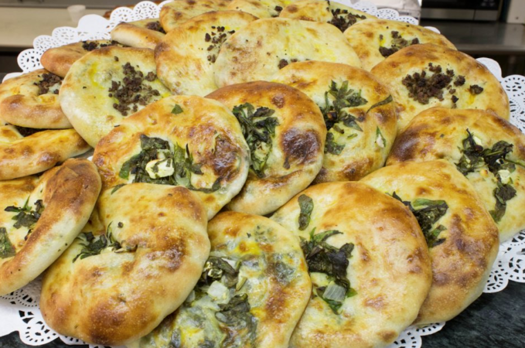 Captains Party Store | meal takeaway | 25450 N River Rd, Harrison Charter Township, MI 48045, USA | 5864683066 OR +1 586-468-3066