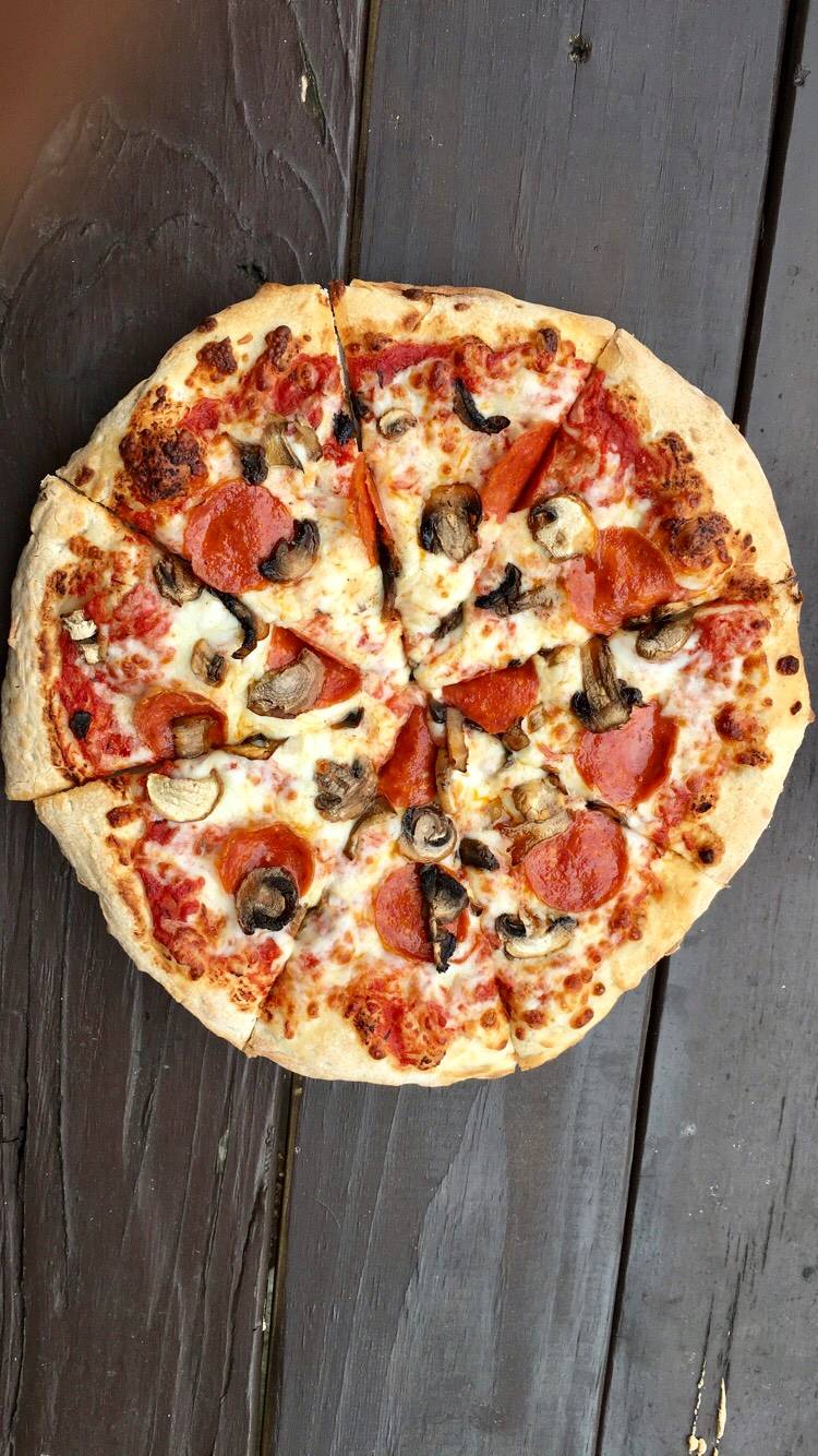 Milano Pizza | restaurant | 1025 W Stassney Ln #101, Austin, TX 78745, USA | 5124400866 OR +1 512-440-0866