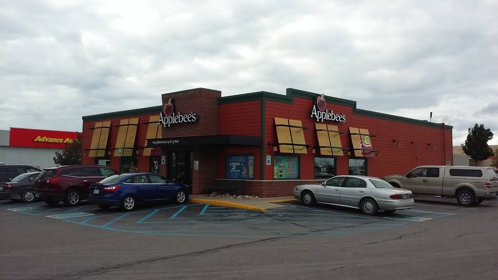 Applebees Grill + Bar | restaurant | 1468 M-32, Alpena, MI 49707, USA | 9893543886 OR +1 989-354-3886