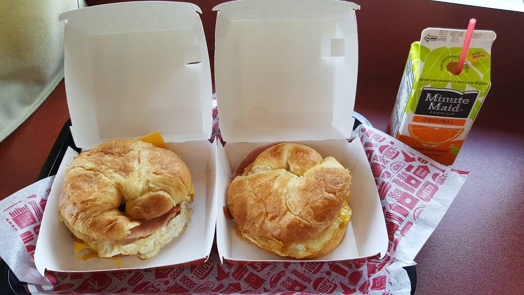 Jack in the Box | restaurant | 4901 Lincoln Ave, Cypress, CA 90630, USA | 7149521632 OR +1 714-952-1632