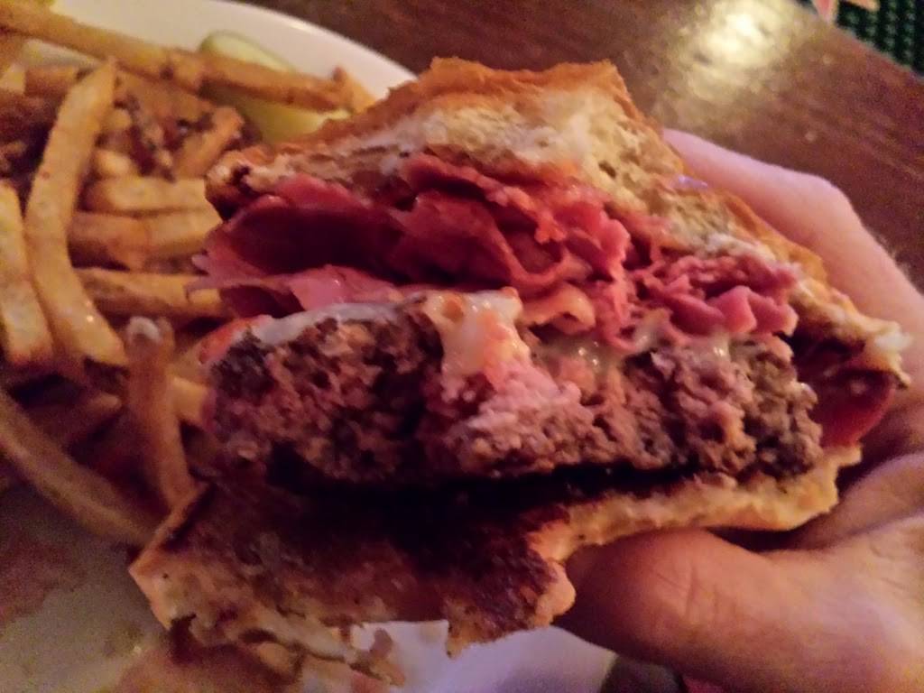 Ryans Wake | restaurant | 403 River St # 1, Troy, NY 12180, USA | 5182709253 OR +1 518-270-9253