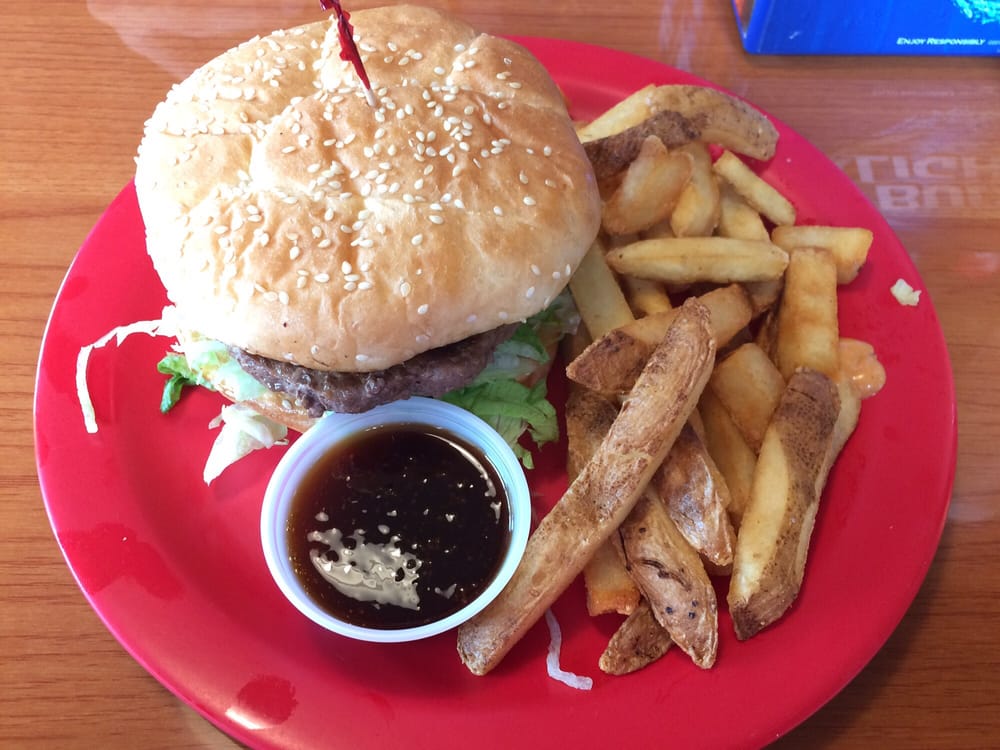 The Basecamp Grill | restaurant | 17355 Spring River Rd, Sunriver, OR 97707, USA | 5415988868 OR +1 541-598-8868