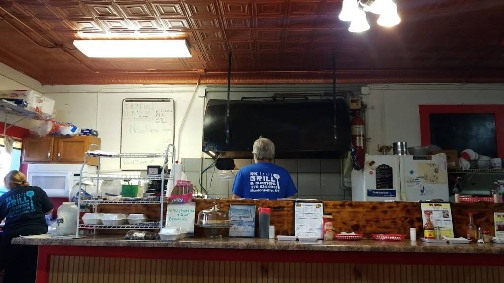 Green River Grill | restaurant | 113 W Union St, Munfordville, KY 42765, USA | 2705249939 OR +1 270-524-9939