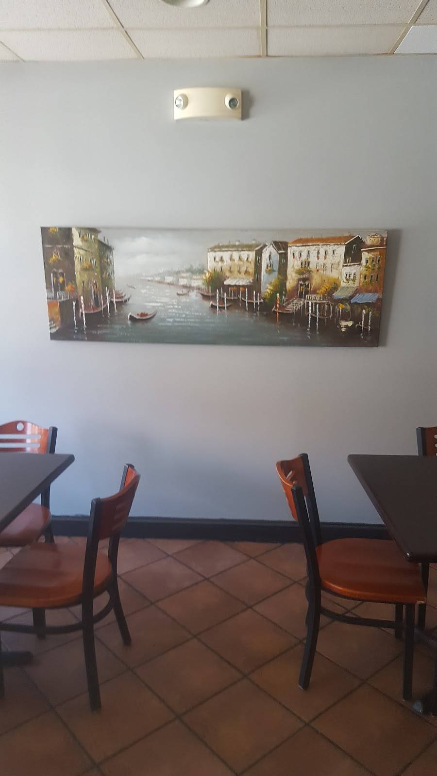 Catalinas Pizza | restaurant | 109 Ferry St, Malden, MA 02148, USA | 7813215888 OR +1 781-321-5888