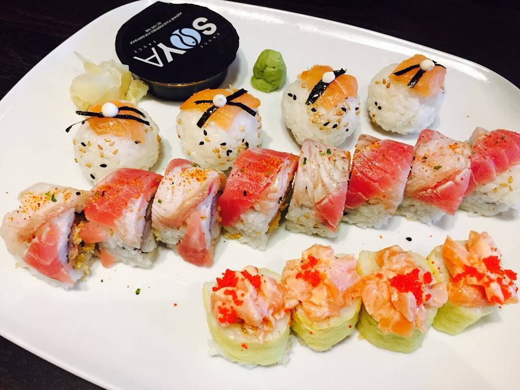 Sushi Shop | restaurant | 2210 Bank St, Ottawa, ON K1V 1J5, Canada | 6136808977 OR +1 613-680-8977