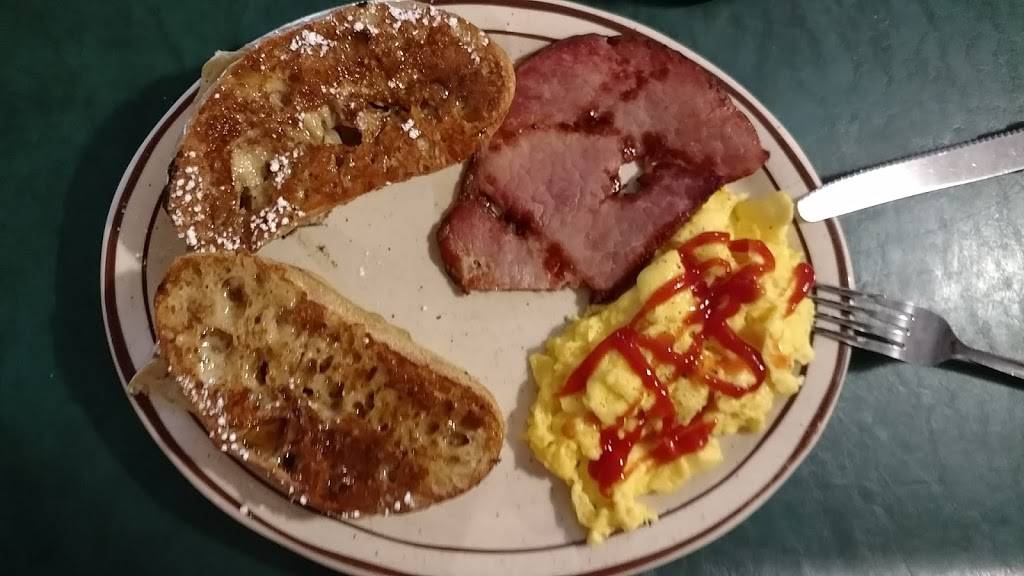 Michaels AM | restaurant | 1562 Akron Peninsula Rd # 120, Akron, OH 44313, USA | 3309293447 OR +1 330-929-3447