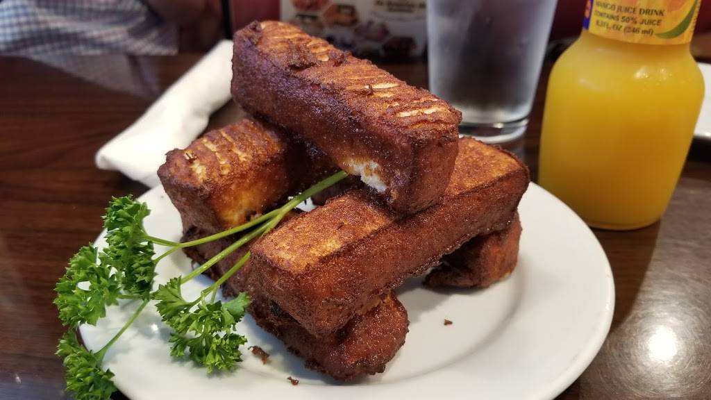 La Esquina Del Lechon | restaurant | 8601 NW 58th St #101, Miami, FL 33166, USA | 3056403041 OR +1 305-640-3041