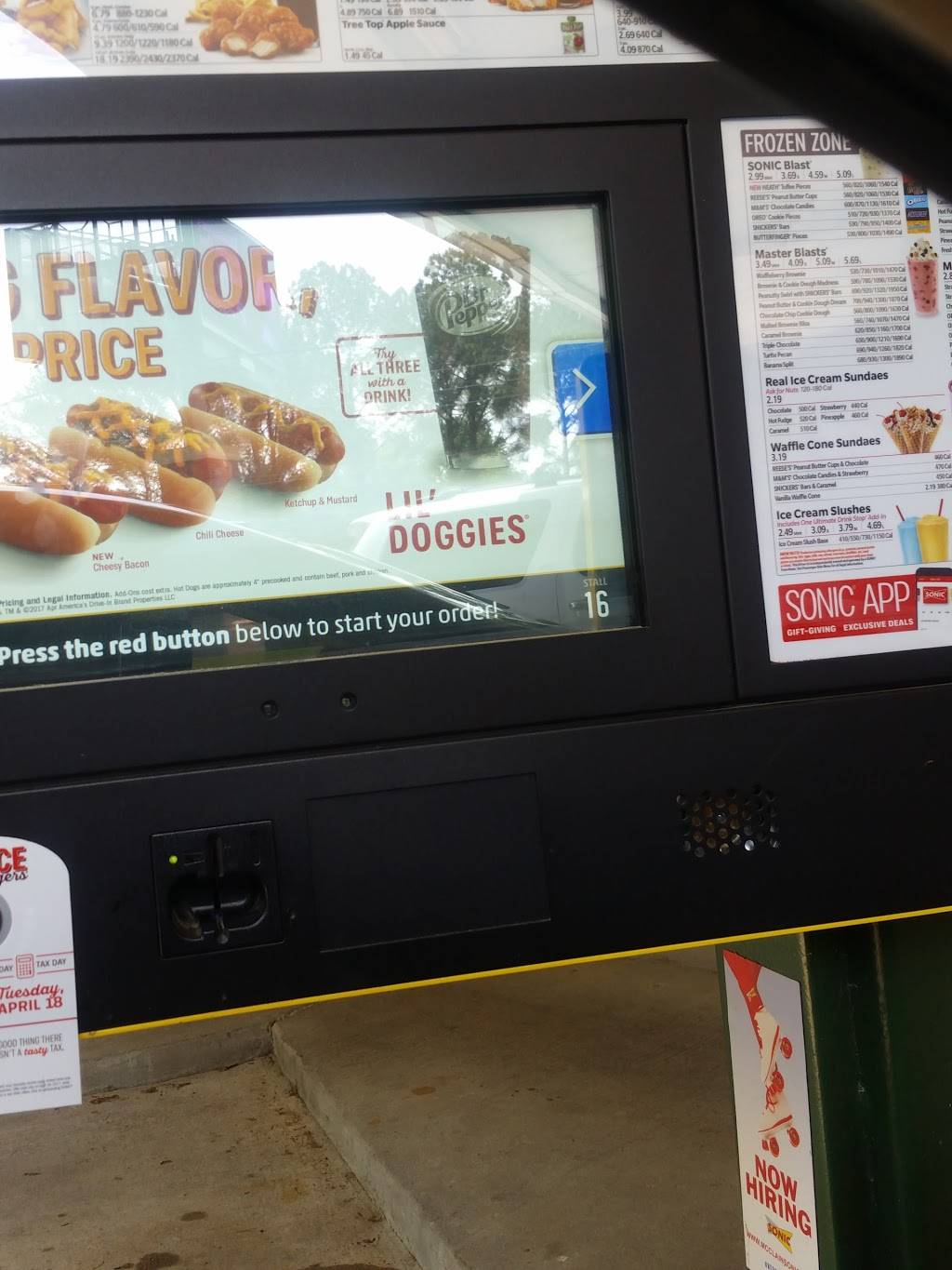 Sonic Drive-In | restaurant | 1900 E County Line Rd, Ridgeland, MS 39157, USA | 6019570850 OR +1 601-957-0850