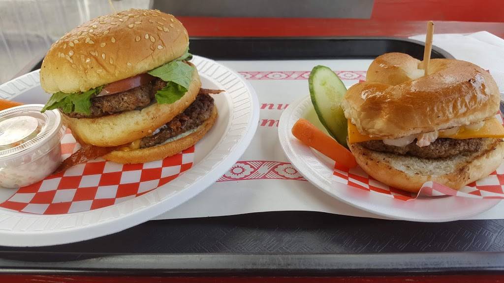 Cantine La Patate à Patou | restaurant | 170 2 Rang, Saint-Louis-de-Blandford, Quebec, QC G0Z 1B0, Canada | 8195520124 OR +1 819-552-0124