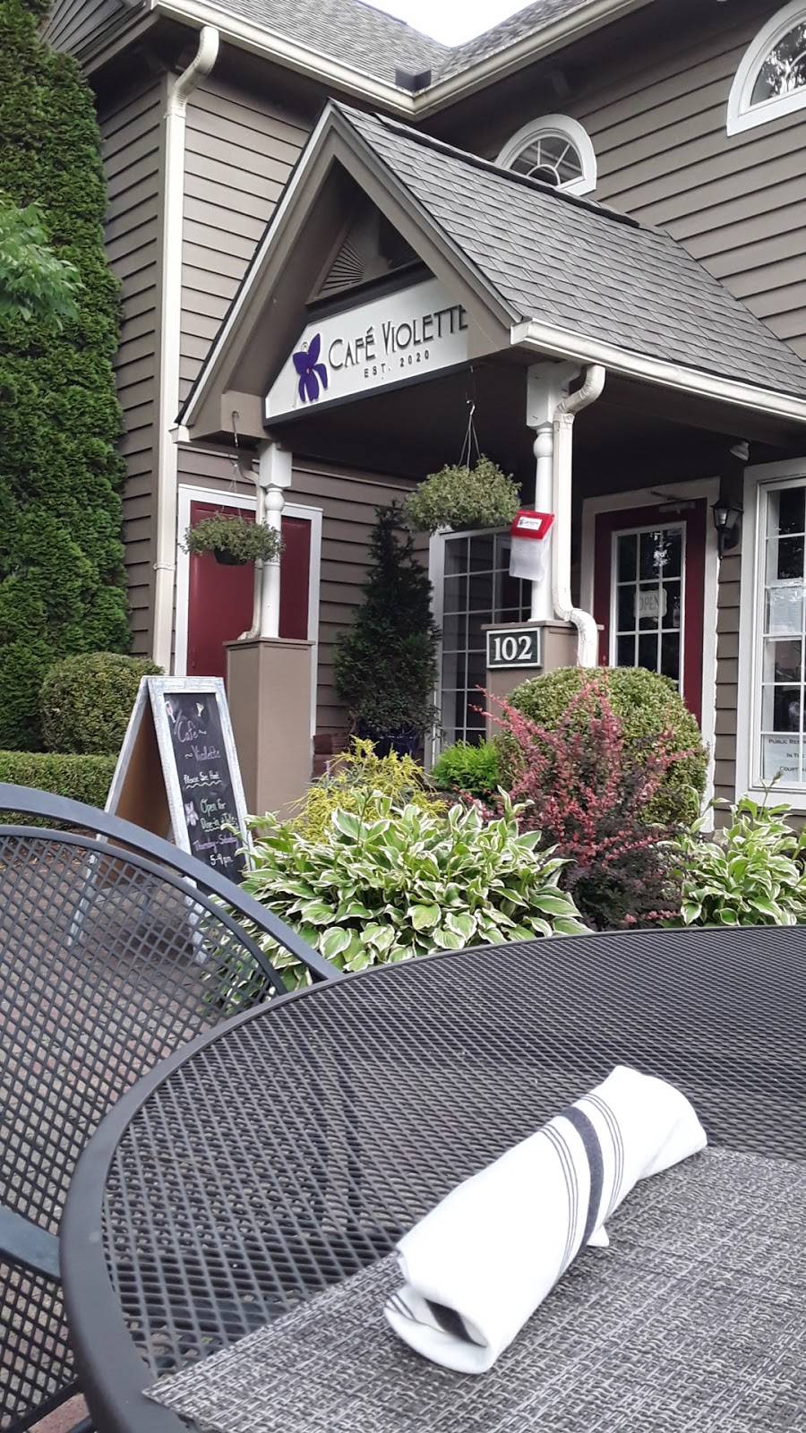 Café Violette | restaurant | 1132 Main St #102, Blowing Rock, NC 28605, USA | 8284149989 OR +1 828-414-9989