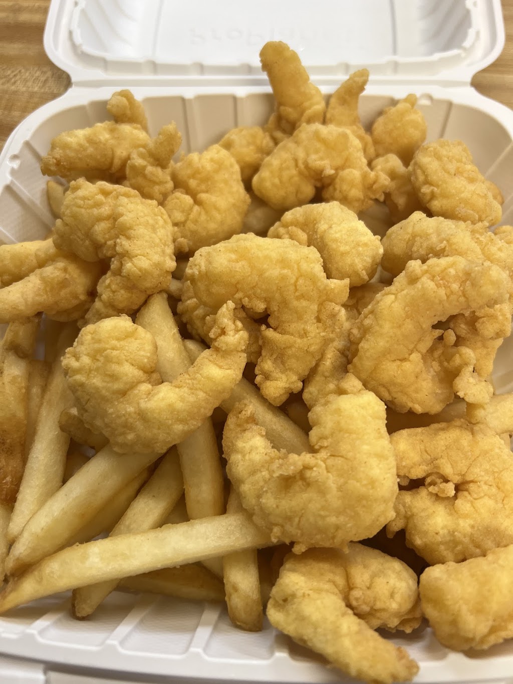 Lins Takeout Kitchen | meal takeaway | 156 Park St, Orono, ME 04473, USA | 2079512733 OR +1 207-951-2733