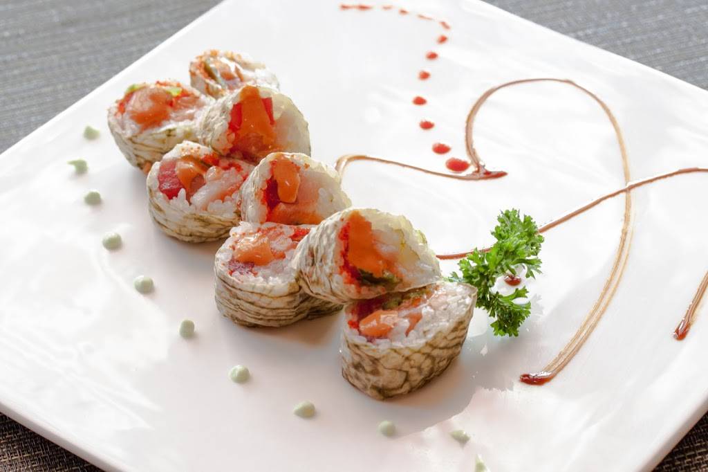 Ichiro Hibachi & Sushi | restaurant | 962 Farmington Ave, West Hartford, CT 06107, USA | 8602327888 OR +1 860-232-7888