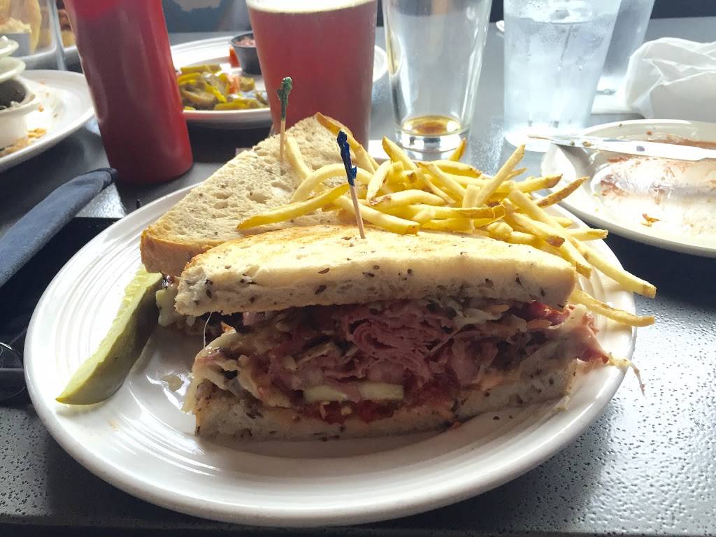 Franklins | restaurant | 5123 Baltimore Ave, Hyattsville, MD 20781, USA | 3019272740 OR +1 301-927-2740