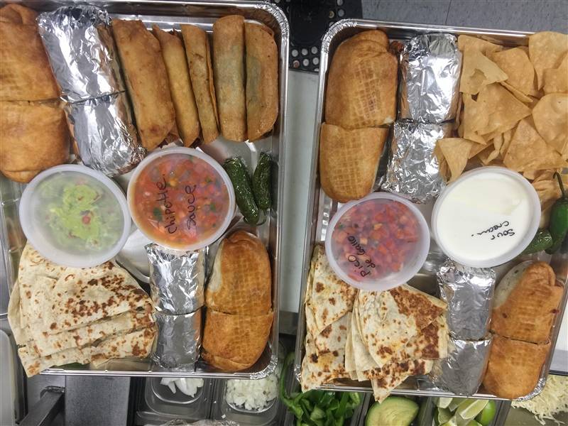 Los Paisanos Restaurant | restaurant | 62 Broadway, Somerville, MA 02145, USA | 6176293502 OR +1 617-629-3502