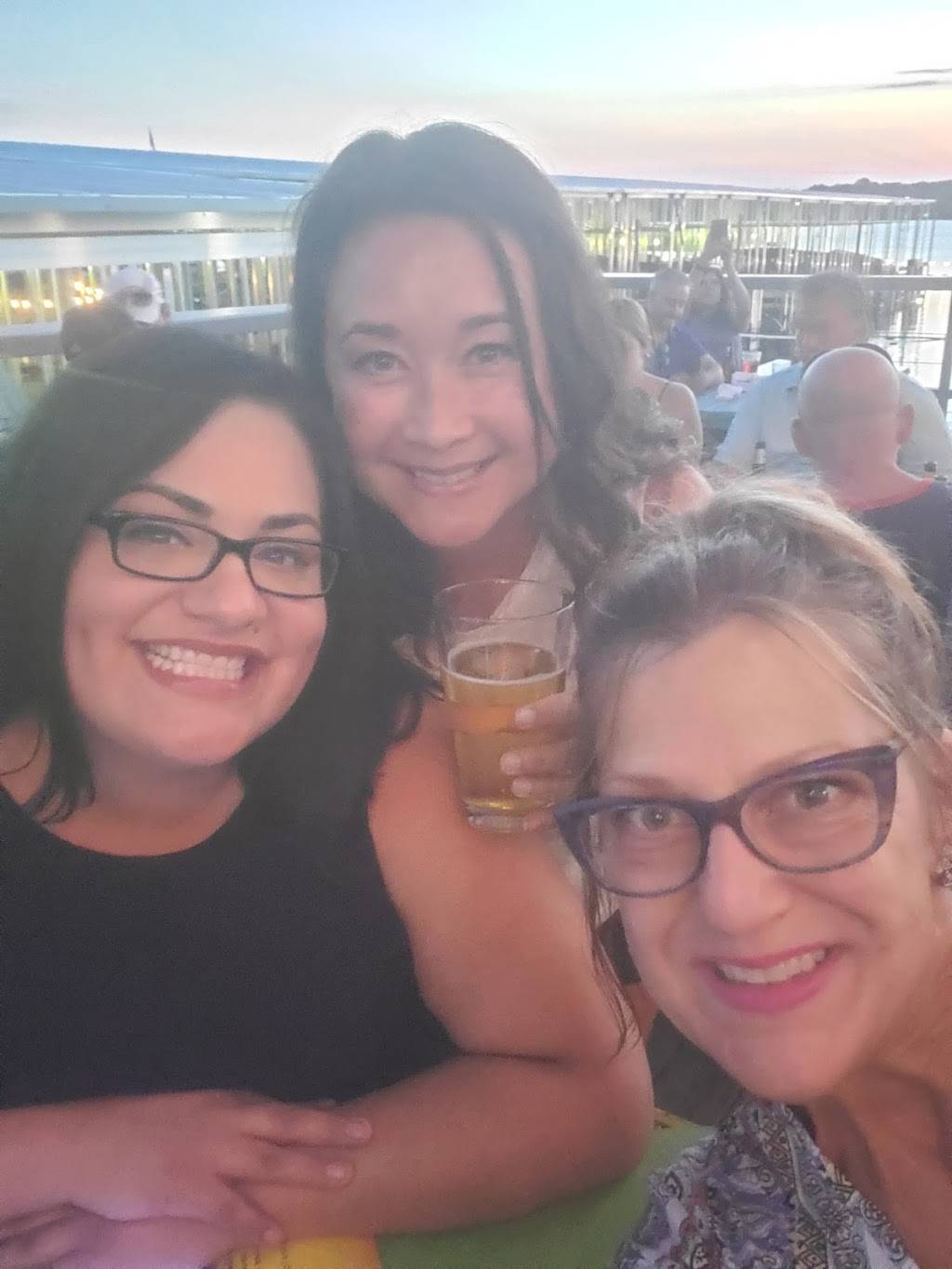 Sammys on the Lake | restaurant | 6680 Peden Rd, Fort Worth, TX 76179, USA | 6828411122 OR +1 682-841-1122