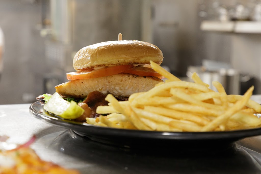 Novellus | restaurant | 201 N Main St, St Charles, MO 63301, USA | 6368964800 OR +1 636-896-4800