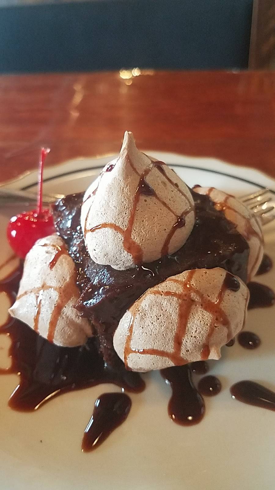 Guild Wurst Tavern Home To BootN Flute Brewery | restaurant | 53 2nd St, Coralville, IA 52241, USA | 3193331740 OR +1 319-333-1740