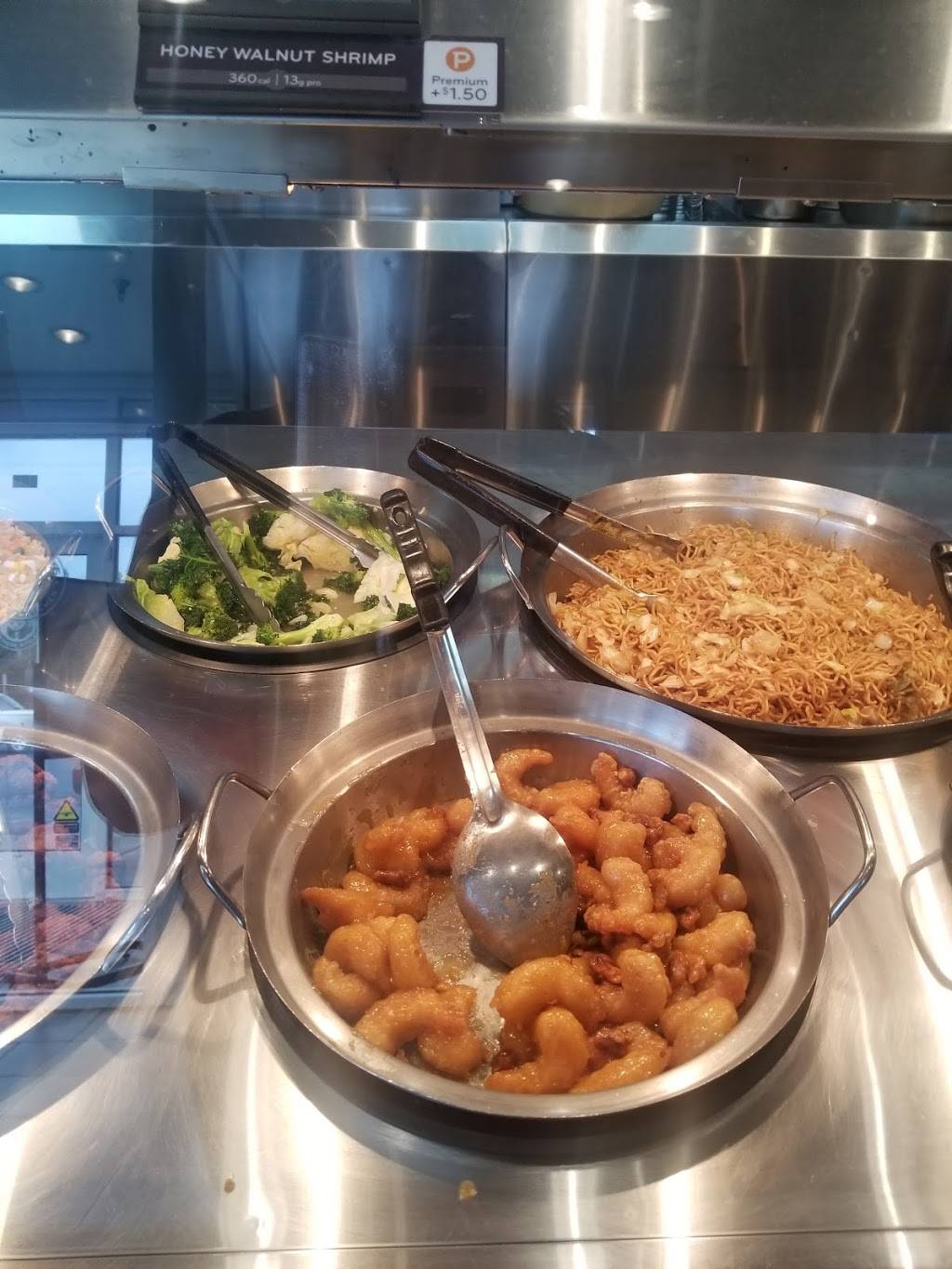 Panda Express | restaurant | 1818 W Northern Lights Blvd, Anchorage, AK 99517, USA | 9072743330 OR +1 907-274-3330