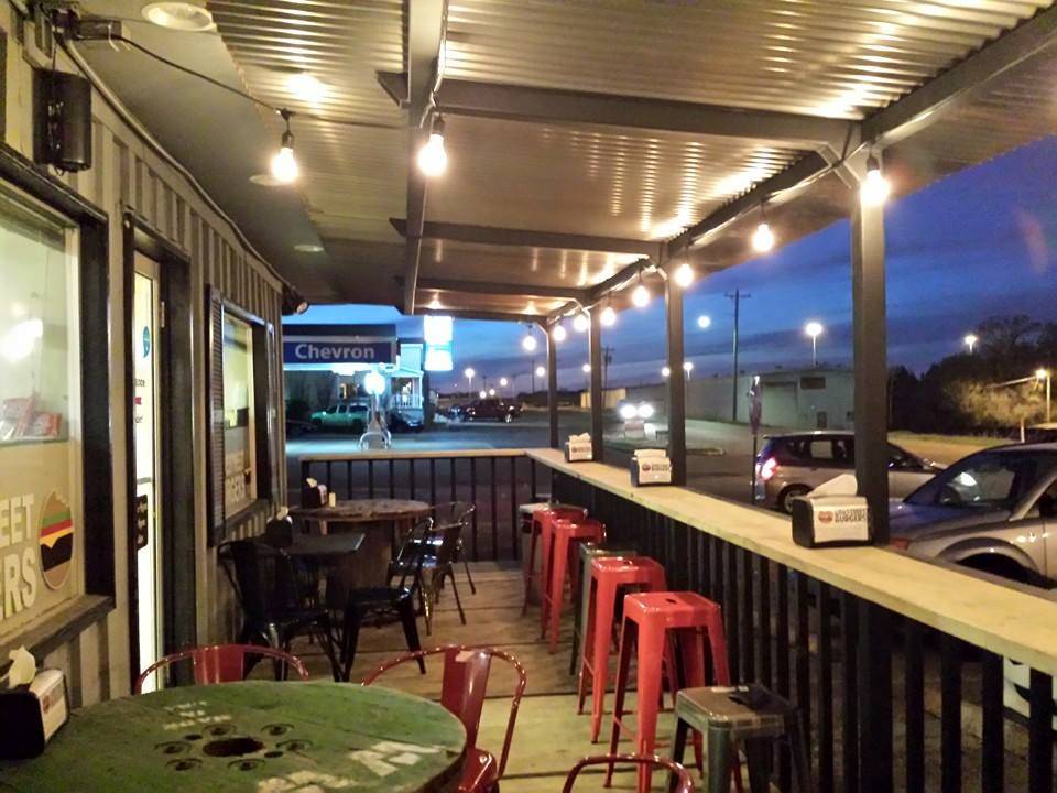 Sidestreet Burgers | restaurant | 9199 MS-178, Olive Branch, MS 38654, USA | 9015964749 OR +1 901-596-4749