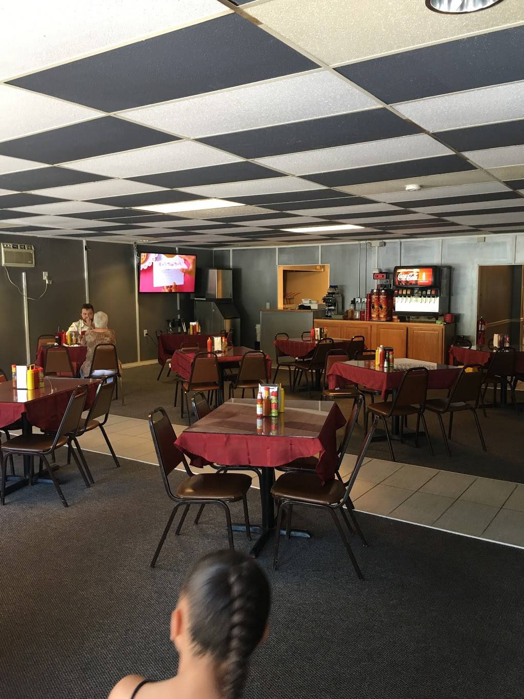 Jills Soul Food and Catering | restaurant | 1240 E Andrew Johnson Hwy, Greeneville, TN 37745, USA | 4238239706 OR +1 423-823-9706