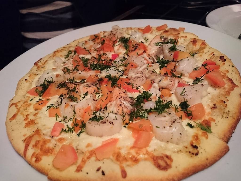 La Casa | restaurant | 117 King St, London, ON N6A 1C3, Canada | 5194342272 OR +1 519-434-2272