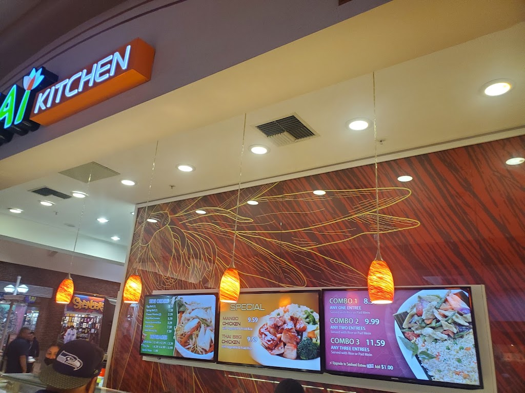 Panda Express | restaurant | 1321 N Columbia Center Blvd, Kennewick, WA 99336, USA | 5097837000 OR +1 509-783-7000