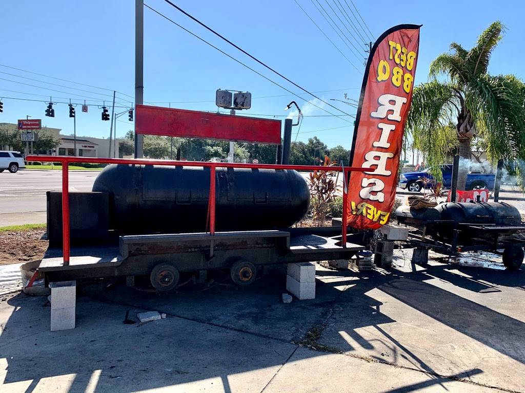 Aunt Millie’s BBQ | restaurant | 9247 Little Rd, New Port Richey, FL 34654, USA | 7275345328 OR +1 727-534-5328