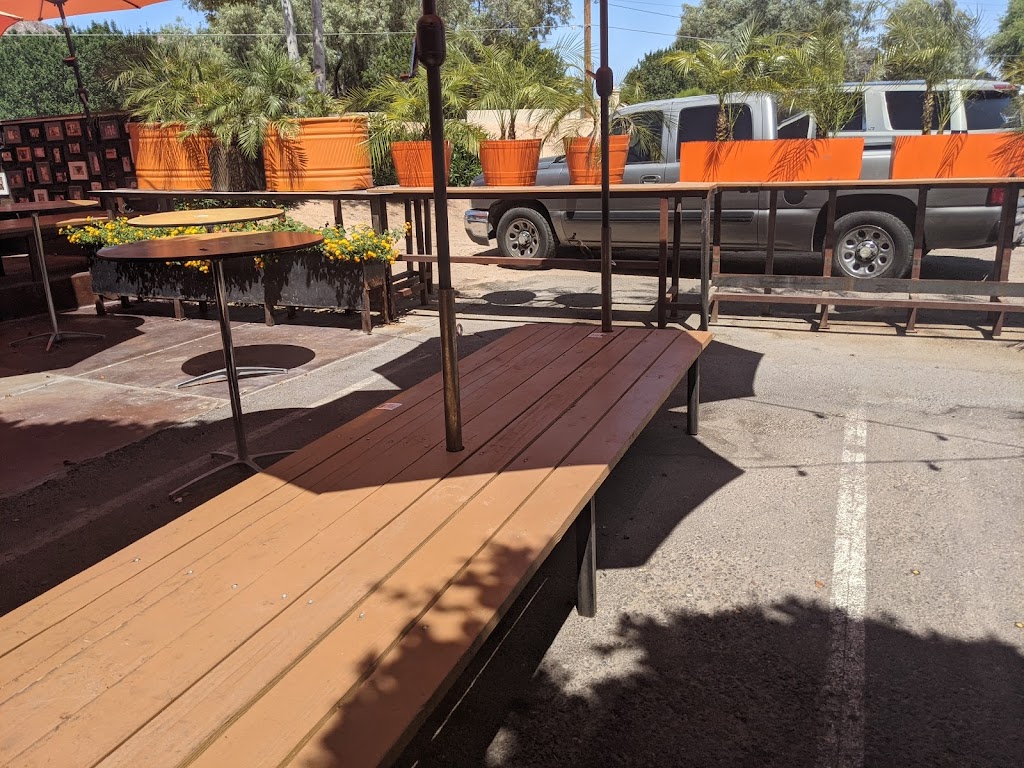 Brunch & Sip | restaurant | 3950 E Indian School Rd Suite #100, Phoenix, AZ 85018, USA | 6026751459 OR +1 602-675-1459