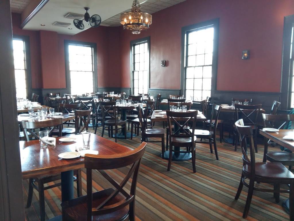 Spasso Italian Grill | restaurant | 1 W State St, Media, PA 19063, USA | 6105657803 OR +1 610-565-7803