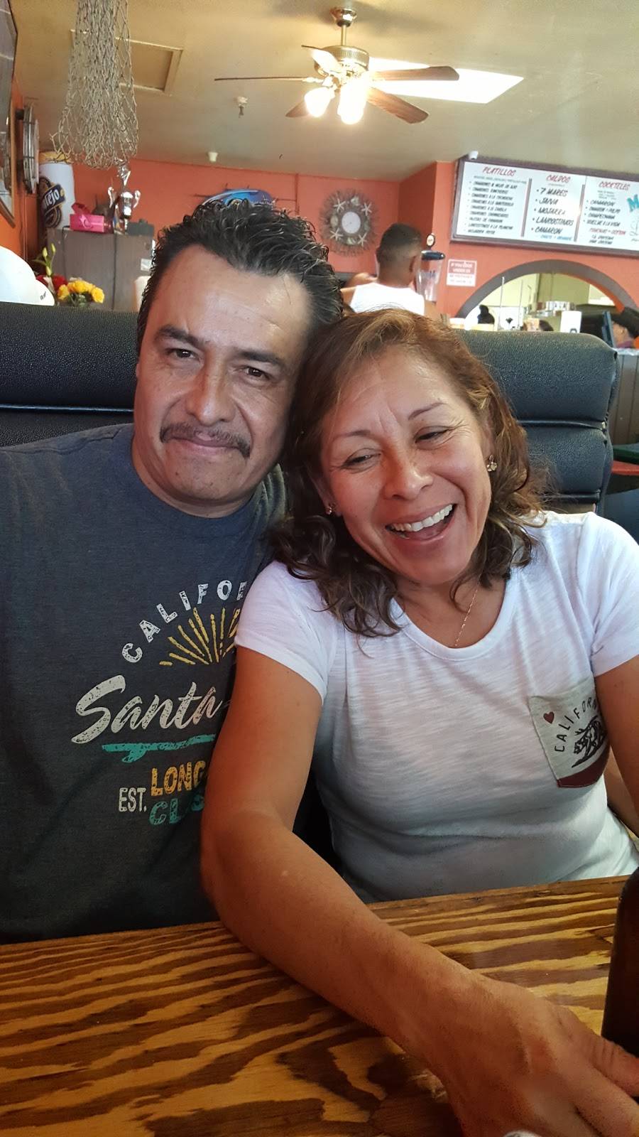 Round Table Pizza | meal delivery | 3336 N Texas St, Fairfield, CA 94533, USA | 7074266202 OR +1 707-426-6202