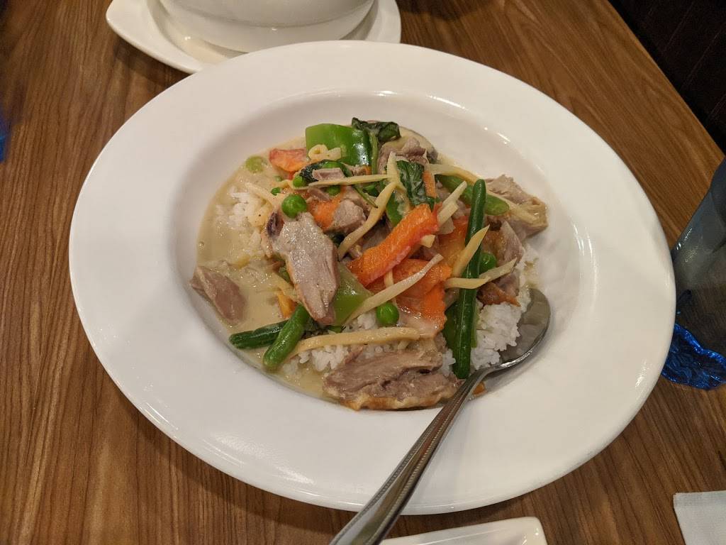 IsOriginal Thai Cuisine | restaurant | 1671 Beacon St, Brookline, MA 02445, USA | 6178790544 OR +1 617-879-0544