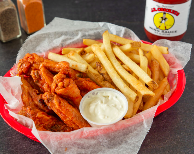 J.R. Crickets Austell | restaurant | 4180 Austell Rd #130, Austell, GA 30106, USA | 6787418888 OR +1 678-741-8888