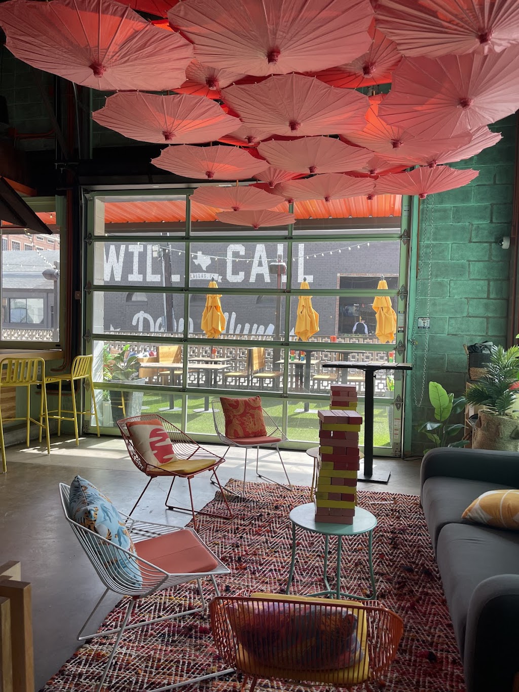 Hawkers Asian Street Food | restaurant | 2800 Main St, Dallas, TX 75226, USA | 2142718111 OR +1 214-271-8111